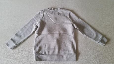 Mikina s brmbolcami tcm, tcm,116