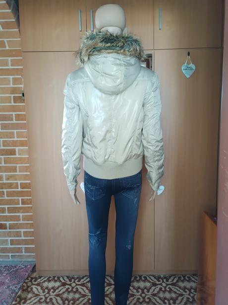 Dámska zimná bunda, s