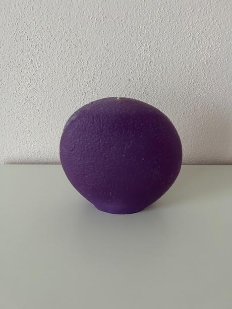 Levanduľová sviečka, 