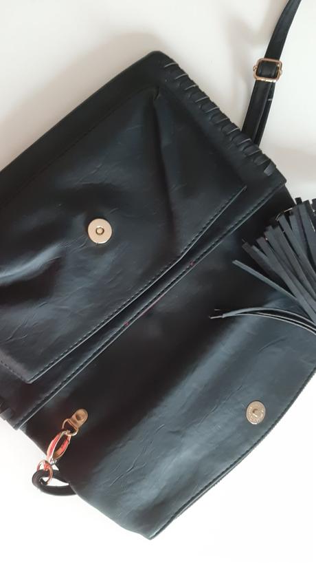 Nova kabelka s výšivkou, apple