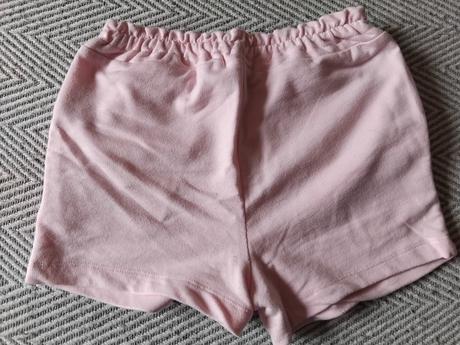 Šortky barbie, sinsay,116