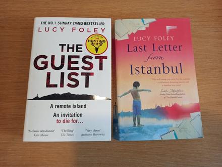 Lucy foley v anglictine xs24, 