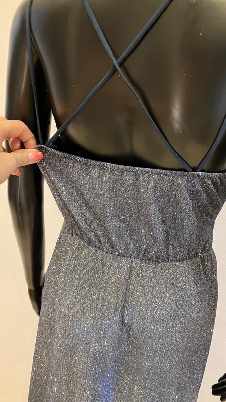 Dámske trblietavé spoločenské šaty (uni), l / m / s