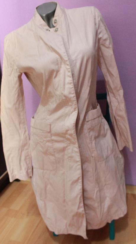 Kvalitny znackovy trenckot pc 135 e, m