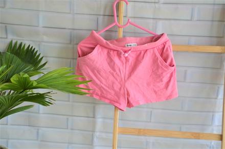 Kraťase-134, sinsay,134