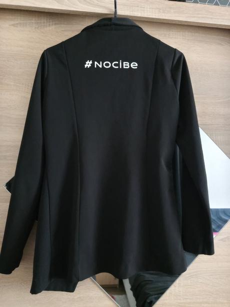 Predĺžené čierne sáčko, m