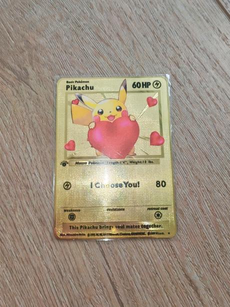 Kovové pokémon karty, 