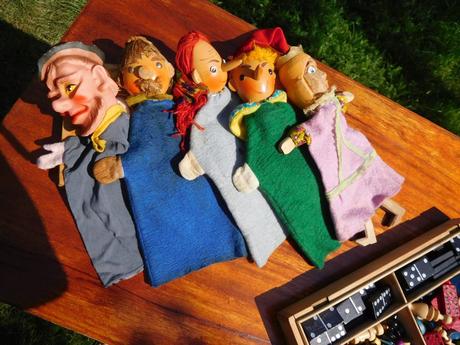 Maňušky+drevená krabička s hrou,, 