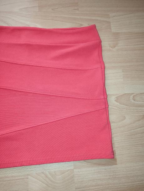 Ružovo-oranžová sukňa, m