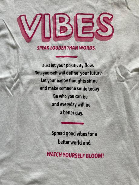 Tričko s nápisom, 152