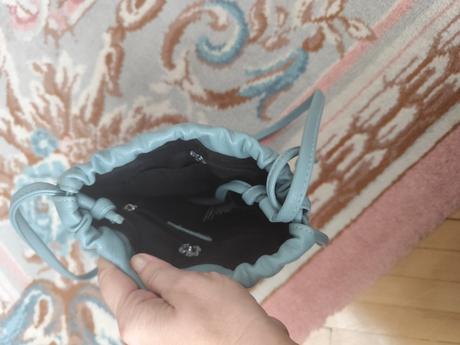 Šedomodrá kabelka, jenny fairy