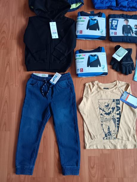 Nové tričká, tielka, mikiny, tepláky veľ. 98/104, 104–116 / 86–98