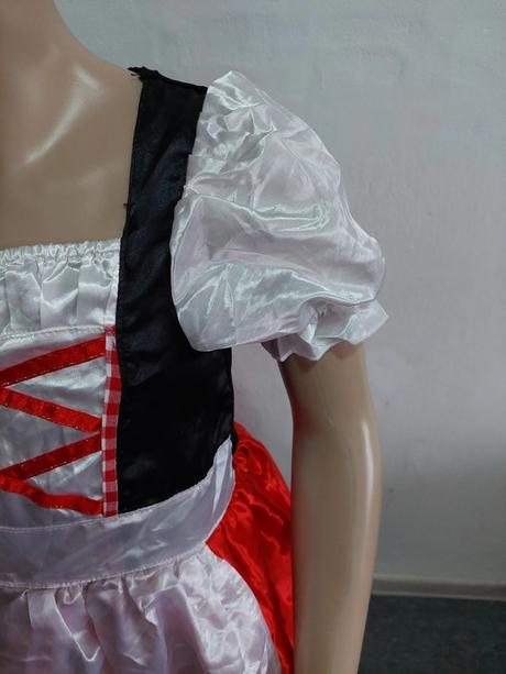 Červená čiapočka karnevalový komplet kostým veľ.12,