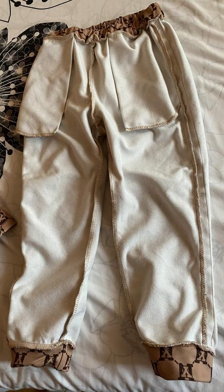 Set s potlačou - mikinka s kapuckou+nohavky v. 128, 128