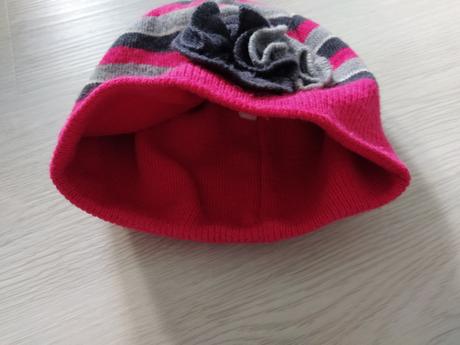 Paskovana podsita čiapka., 122