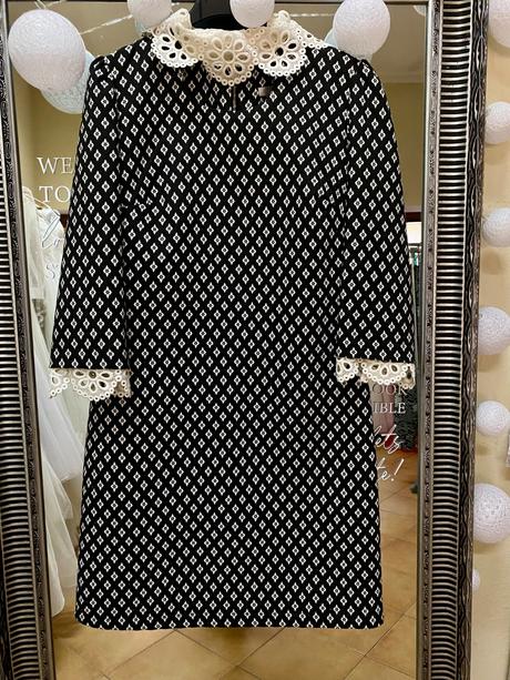 Dámske šaty s čipkou, 40 / m