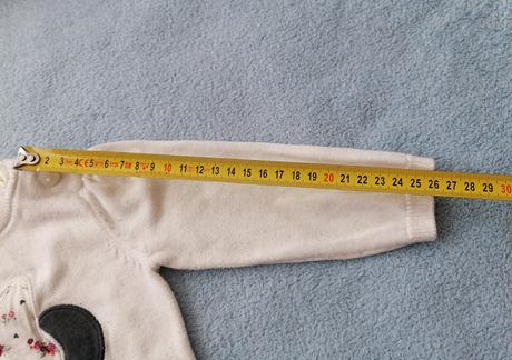 Svetríky 2 ks, c&a,74