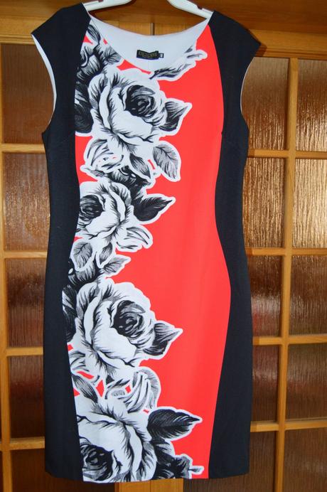 Exkluzívne dámske šaty, 40 - 50