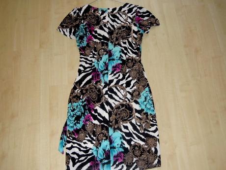 Kvalitné značk. šaty little budha /s-m/, s