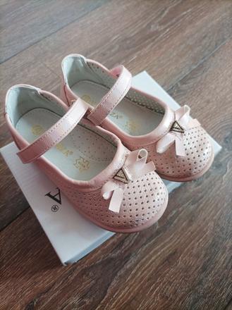 Kožené balerínky, 25