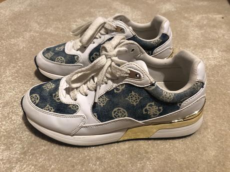 Tenisky guess, guess,36