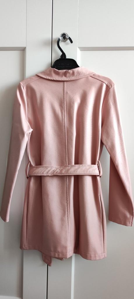 Koženková bunda/ kabátik, 134