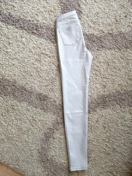 Rifle v top stave - aj na príležitosť, gate,s