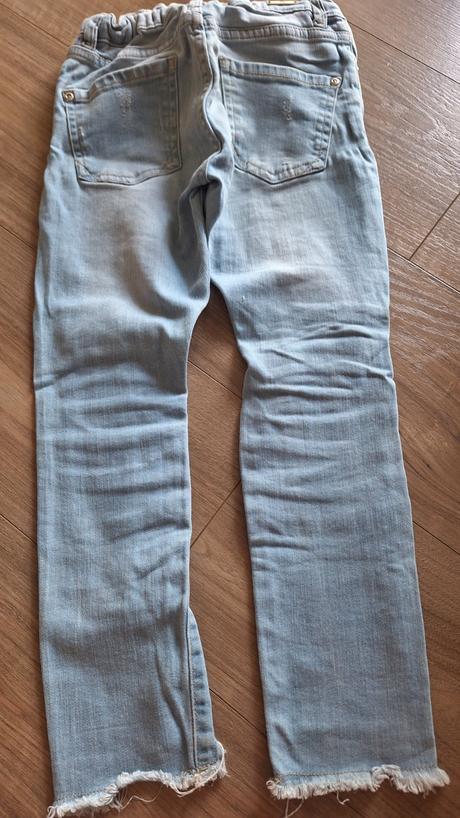 Frajerské rifle, river island,122