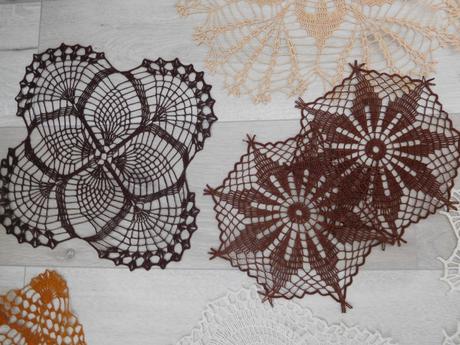 Háčkované dečky do hneda, 