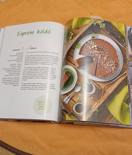 Dobré jedlo na sladko + časopis, 