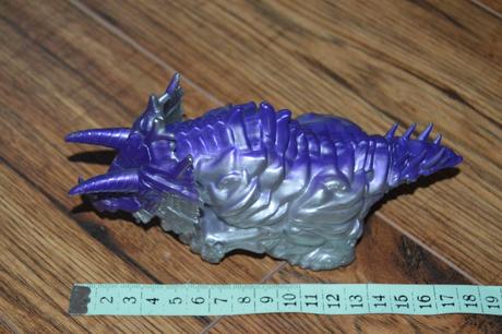 Dinosaurus transformer,