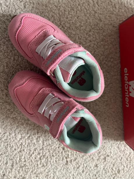 Predam topanky, elefanten,24