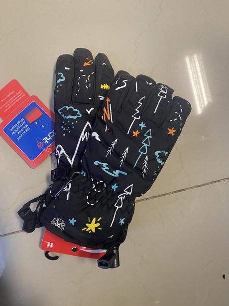 Zimné lyžiarske rukavice, 110 - 146
