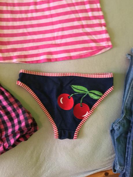 Tričká,sukne,plavky-balíček na leto č.128, 122–134