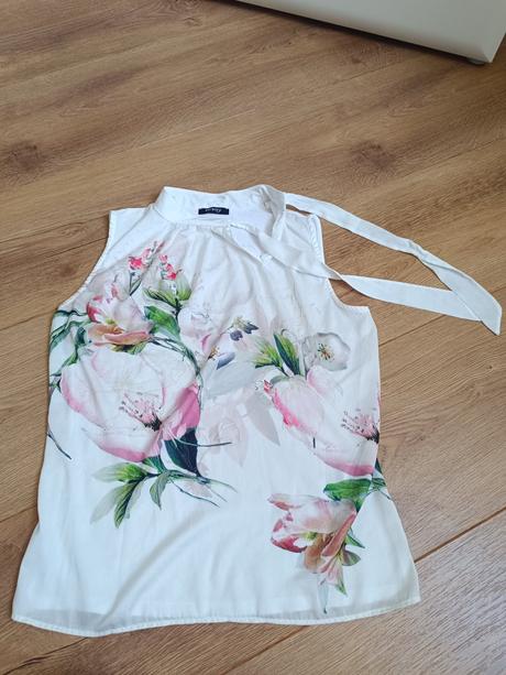 Biela bluzka s kvetmi orsay xs, orsay,xs