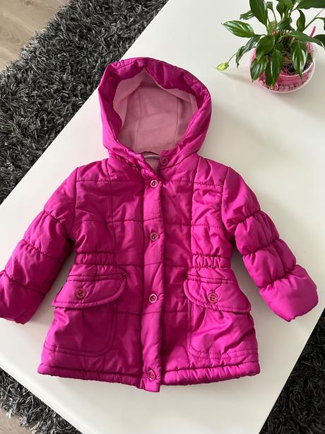 Zimna bundicka, kik,86