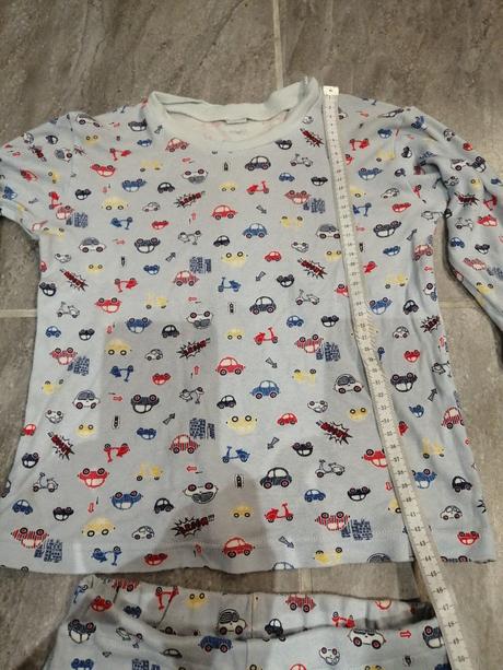 Pyžamko autíčka v98-104,čistá bavlna, hrubšie, 98