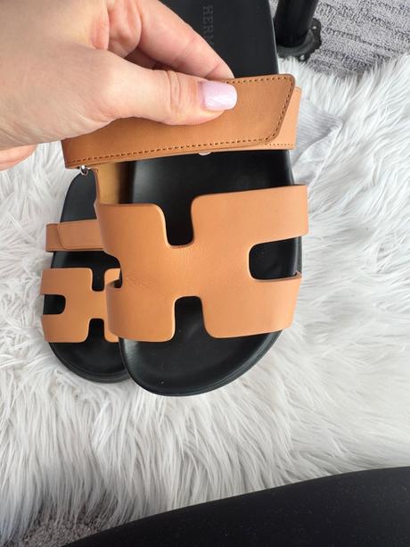 Hermes chypre šľapky, 38