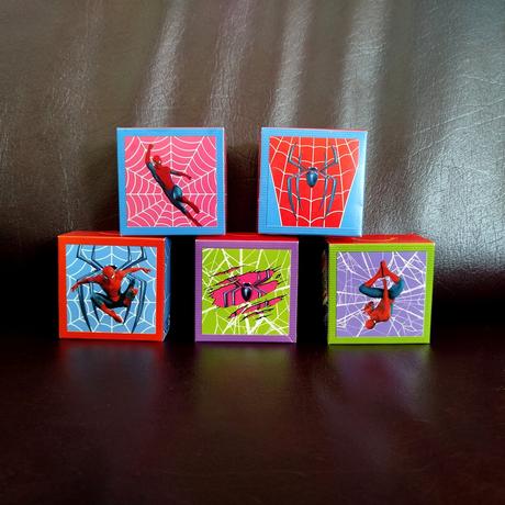 Strieľajúce hračky spiderman - mcdonald's,