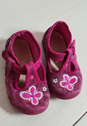 Papučky velkost 22, 22