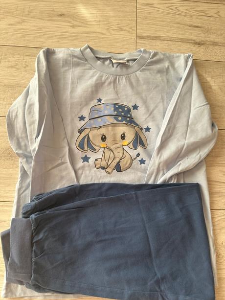 Pyžamo, slovenka,122