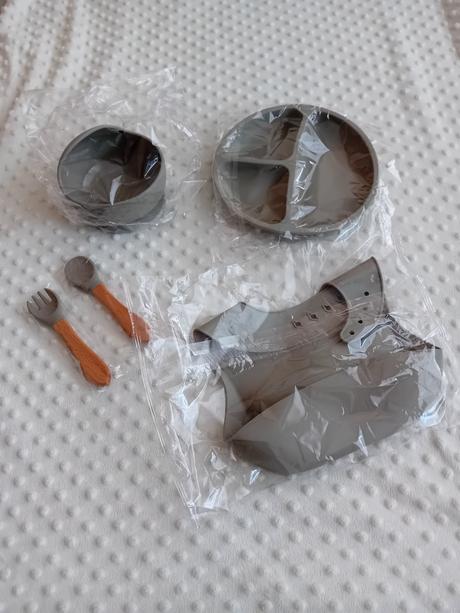 Silikonovy riad pre deti,