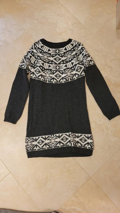 Šaty svetrikove, 134