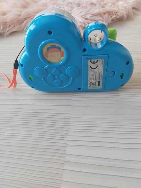 Fotoaparát s melódiou a blikaním,