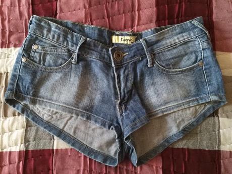 Džínsové šortky, 26