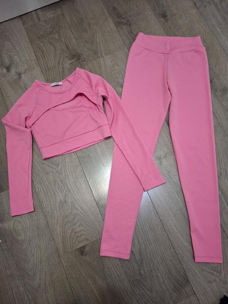 Komplet športový, s