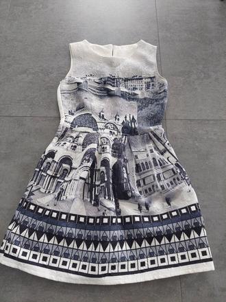 Spoločenské šaty, 34