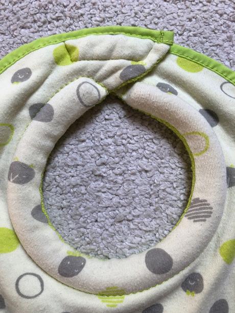 Podbradniky tommee tippee - 2ks,