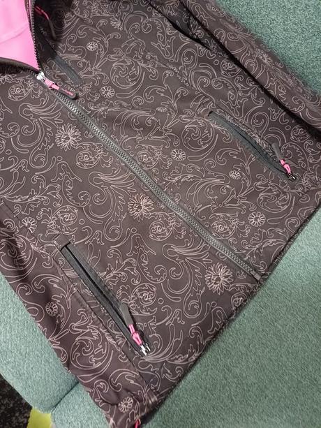 Soft shell bunda, s