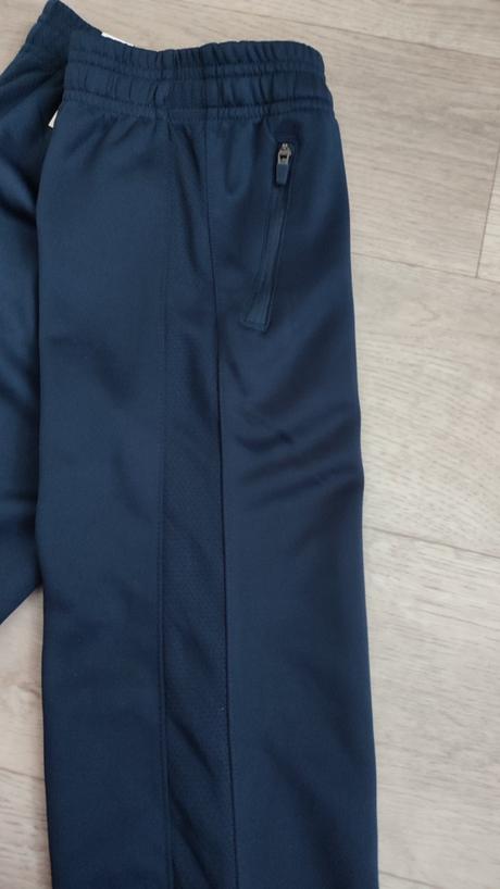 Športové tepláky, h&m,134 / 140